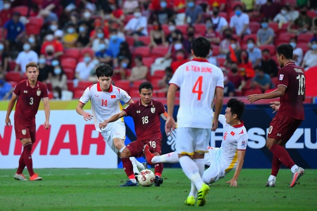 ผลบอล ซูซูกิคัพ 2020 : ไทย เสมอ เวียดนาม 0-0 ทะลุชิงลุ้นแชมป์สมัย 6